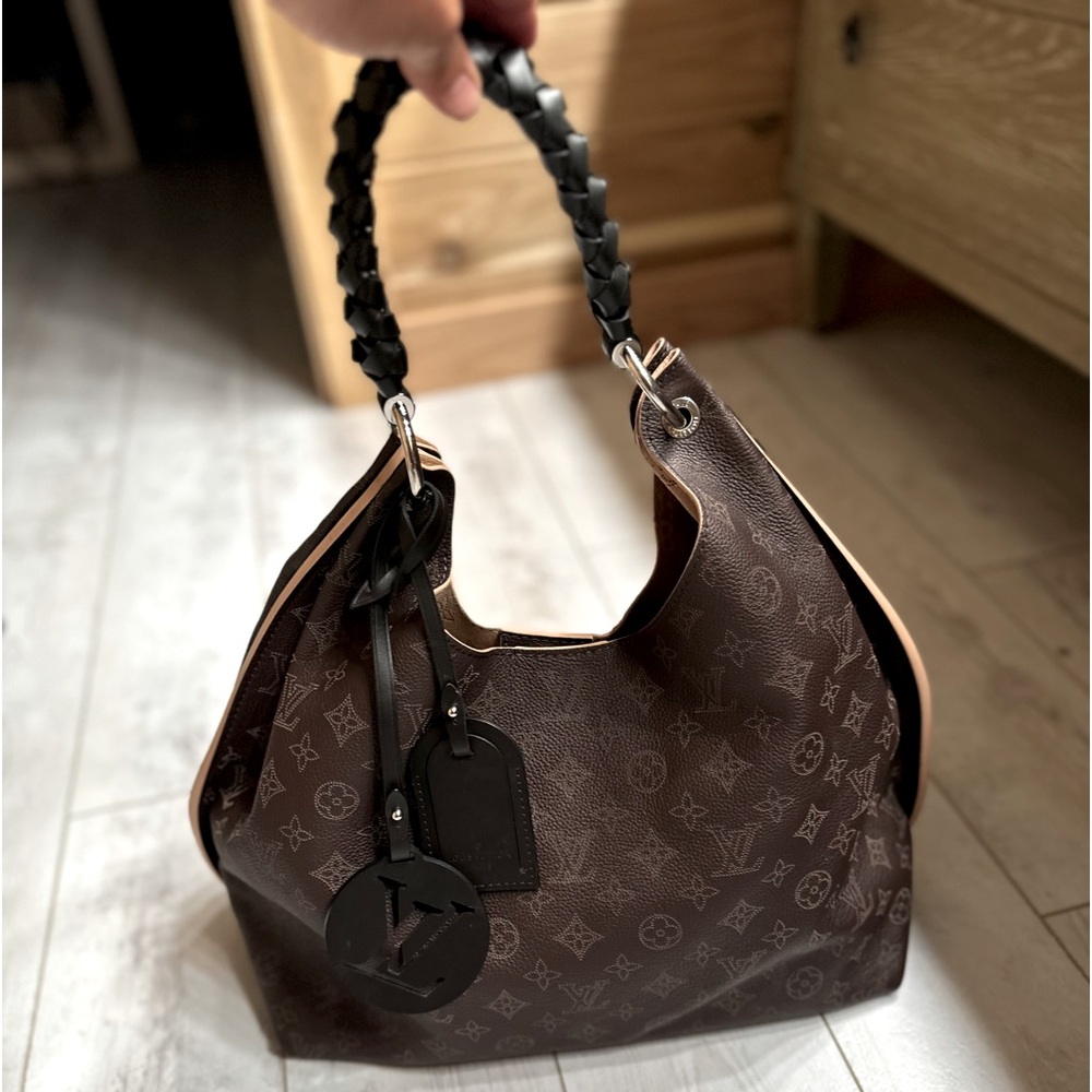 Authentic Louis Vuitton Carmel